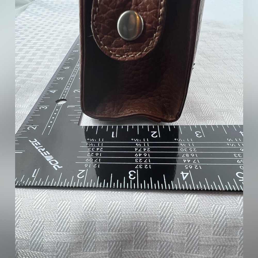 Burberrys of London Brown Pebbled Leather Wristlet with Plaid Lining (Vintage) - Picture 13 of 13